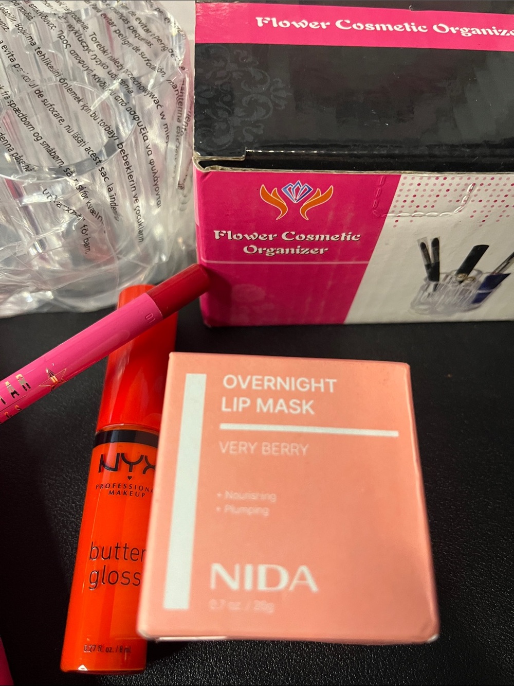 NYX Butter Gloss Orange & Pink Lip Pencil Set - Picture 5 of 5